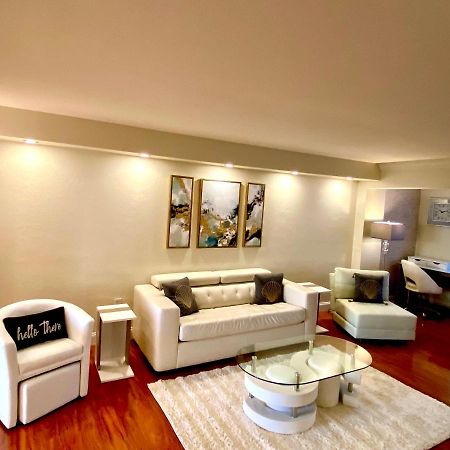 Deluxe Waterfront One Bedroom Apartment With Miami Skyline View, Free Parking 5 Mins Drive To Miami Beach Exterior foto